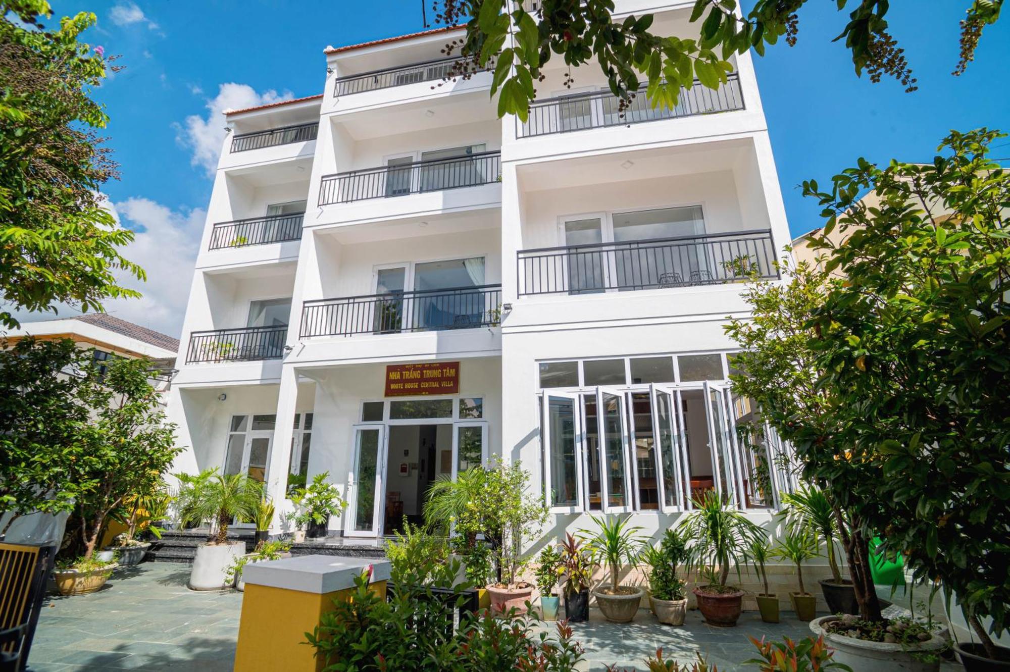 White House Central Villa Хоян Екстер'єр фото
